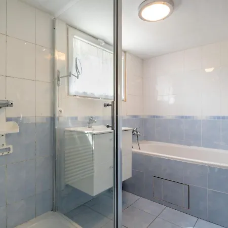Des Pommiers - Sgy406 By Interhome Saint-Germain-sur-Ay